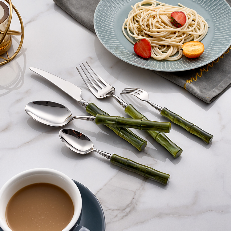6089 green handle mirror silver cutlery